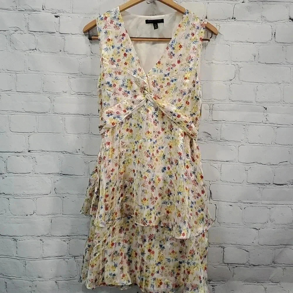 Banana Republic Floral Sleeveless Fit & Flare Dress Ruffle Tiered V-Neck Lined